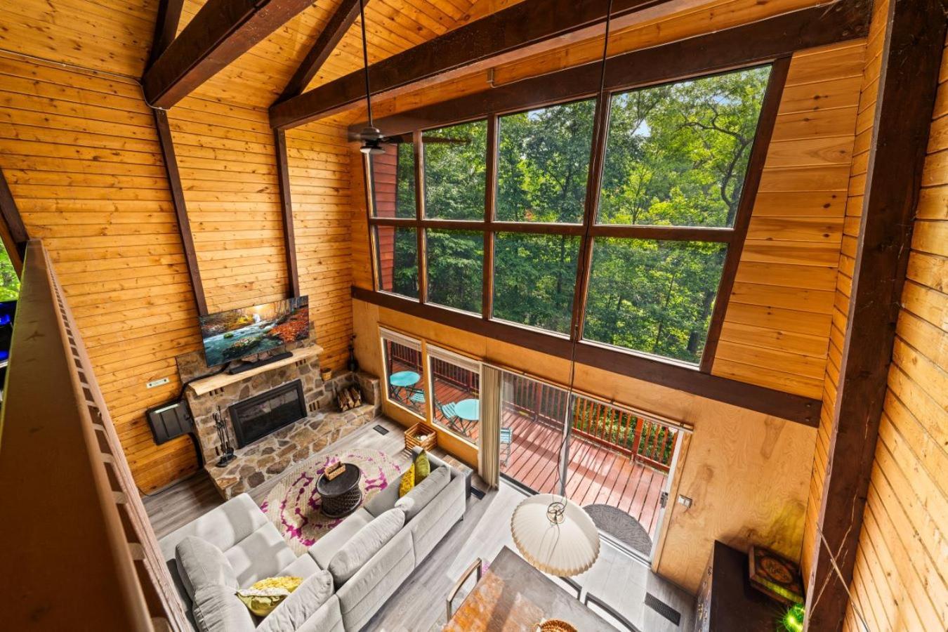 Treetops Chalet - 3Bd/2Bt Boutique Cabin W/Mt Leconte Views In Gatlinburg Kültér fotó