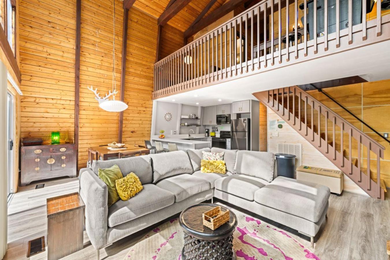Treetops Chalet - 3Bd/2Bt Boutique Cabin W/Mt Leconte Views In Gatlinburg Kültér fotó