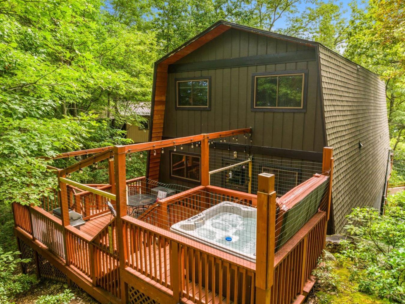 Treetops Chalet - 3Bd/2Bt Boutique Cabin W/Mt Leconte Views In Gatlinburg Kültér fotó